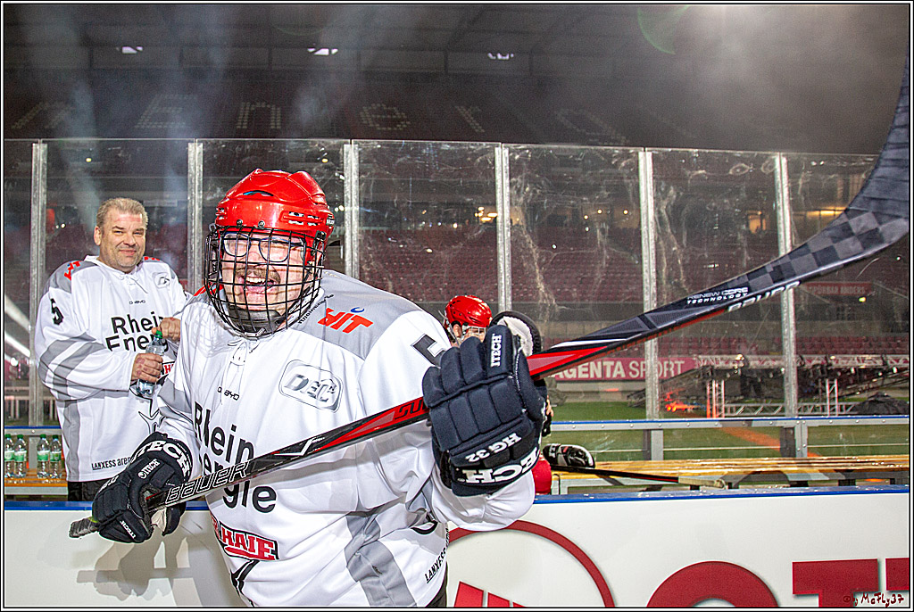 DEL; Koelner Haie - Duesseldorfer e.G. Winter Game, 10.01.2019